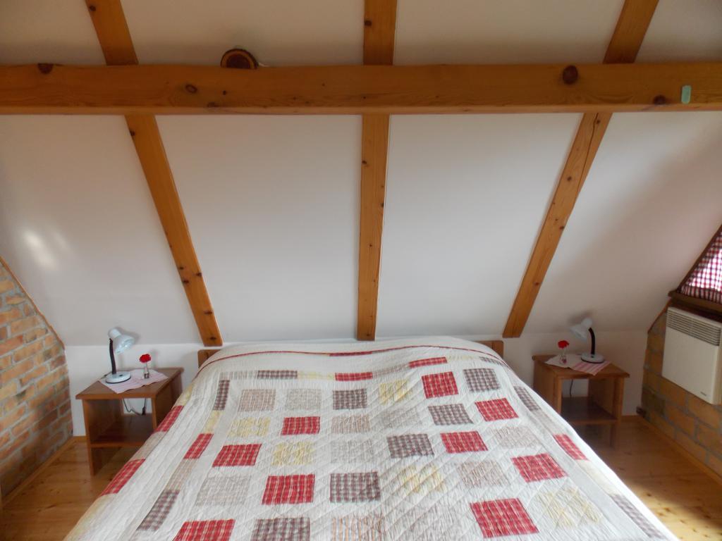Apartmani Etno Kuca Pod Okicem Samobor Bilik gambar