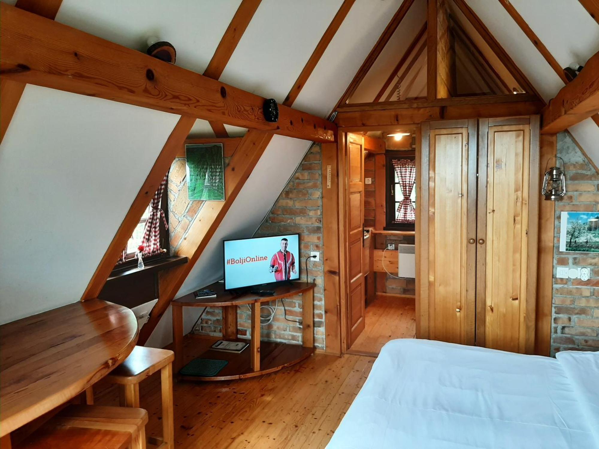 Apartmani Etno Kuca Pod Okicem Samobor Luaran gambar