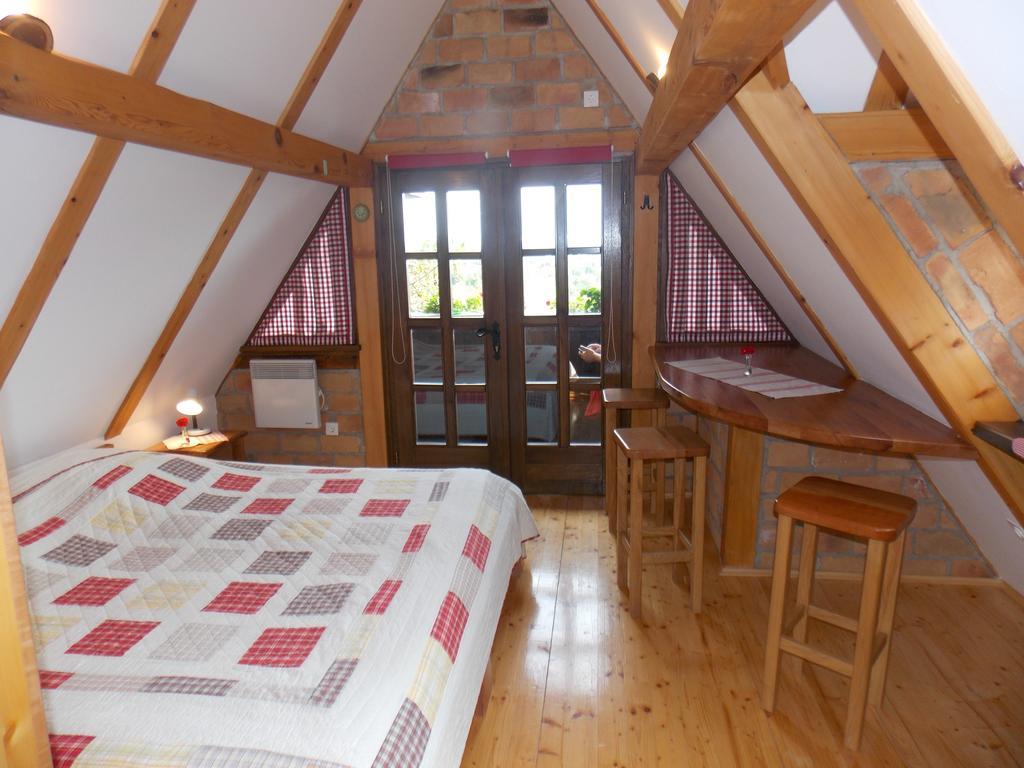 Apartmani Etno Kuca Pod Okicem Samobor Bilik gambar